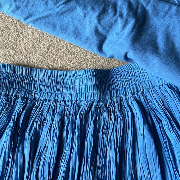 Ladies Dimanche 2 pc. Boatneck top & crinkle skirt set! Sz. L, elastic waist! - Picture 4 of 6